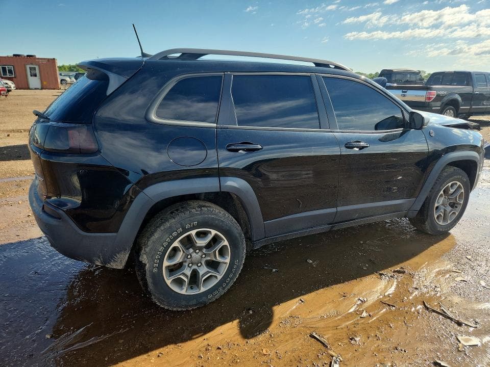 2020 JEEP CHEROKEE TRAILHAWK 3