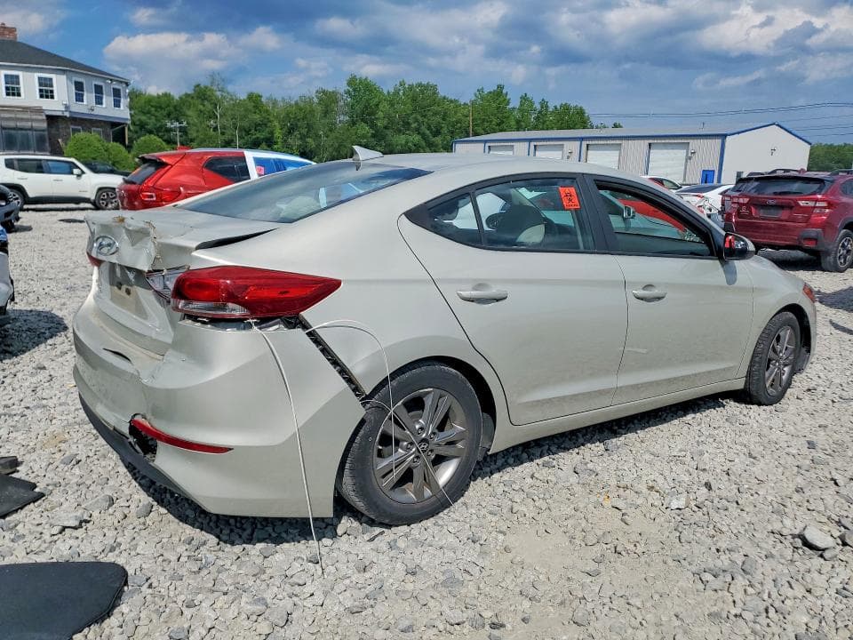 2017 HYUNDAI ELANTRA SE 3
