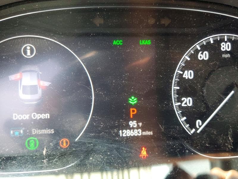 2018 HONDA ACCORD TOURING 9