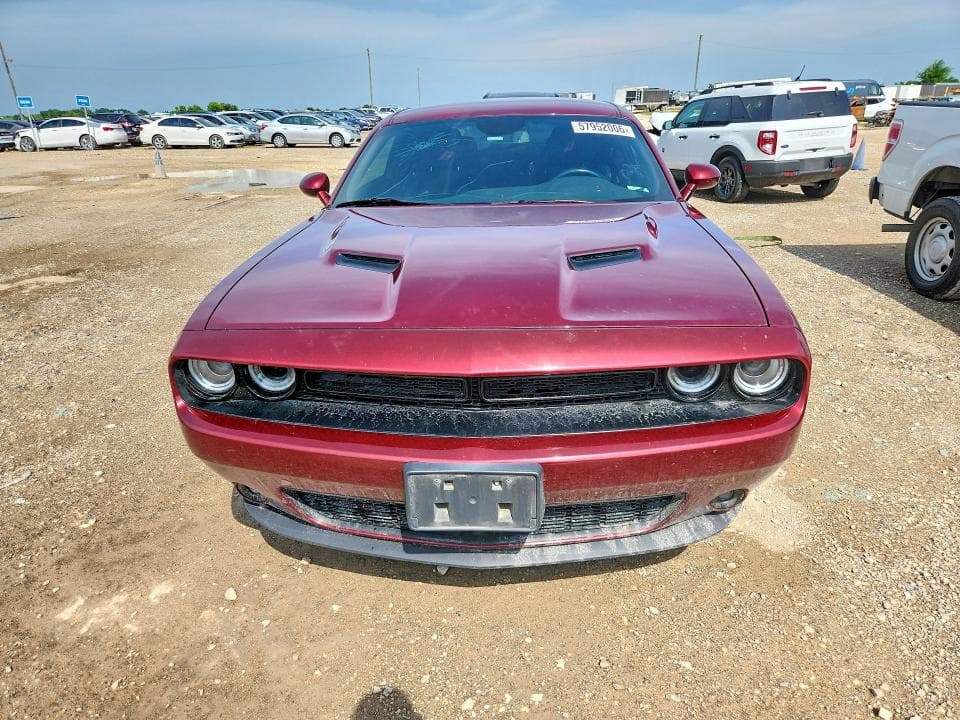 2021 DODGE CHALLENGER SXT 5