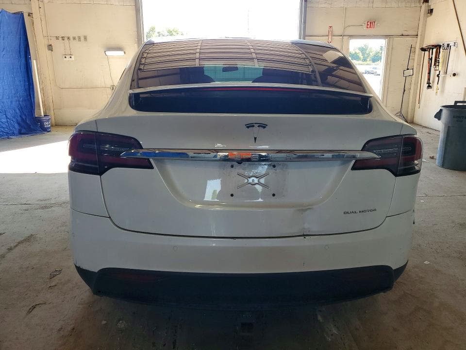 2020 TESLA MODEL X 6