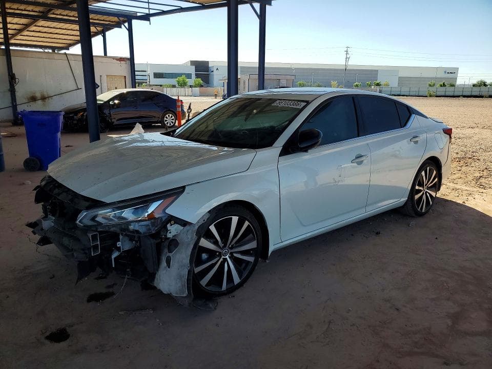 2022 NISSAN ALTIMA SR