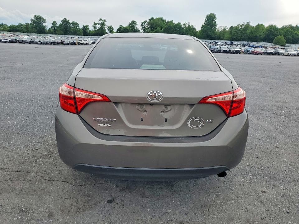 2017 TOYOTA COROLLA LE 6