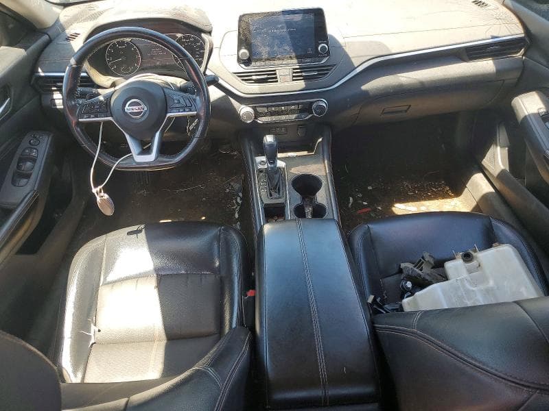 2022 NISSAN ALTIMA SR 8