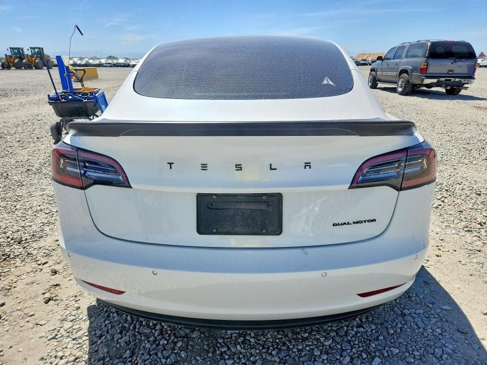 2021 TESLA MODEL 3 6