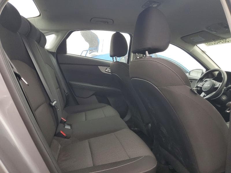 2023 KIA FORTE LXS 10