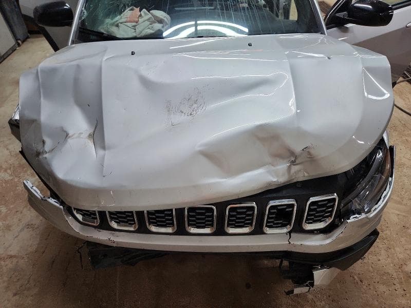 2024 JEEP COMPASS LATITUDE 12