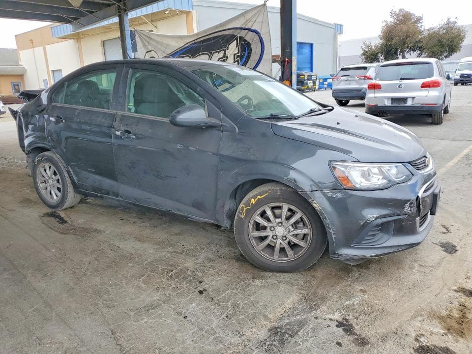 2018 CHEVROLET SONIC LT 4