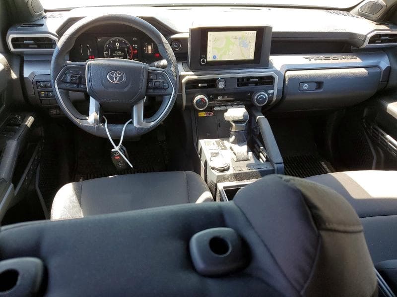2025 TOYOTA TACOMA SR5 8