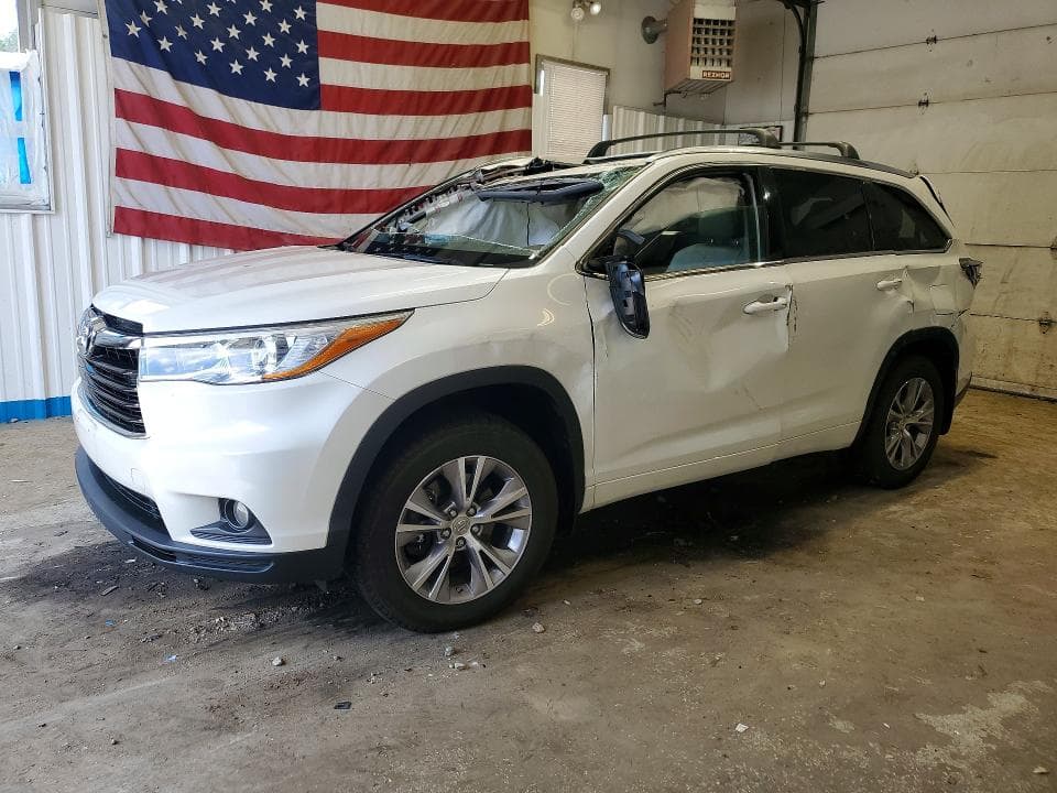 2015 TOYOTA HIGHLANDER