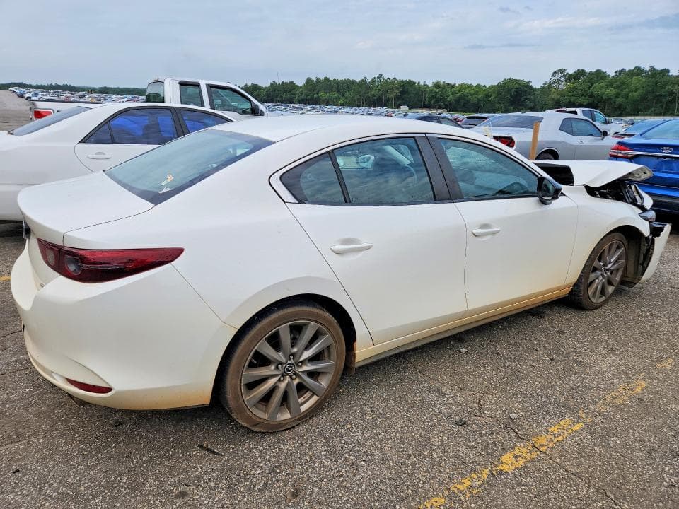 2020 MAZDA 3 SELECT 3