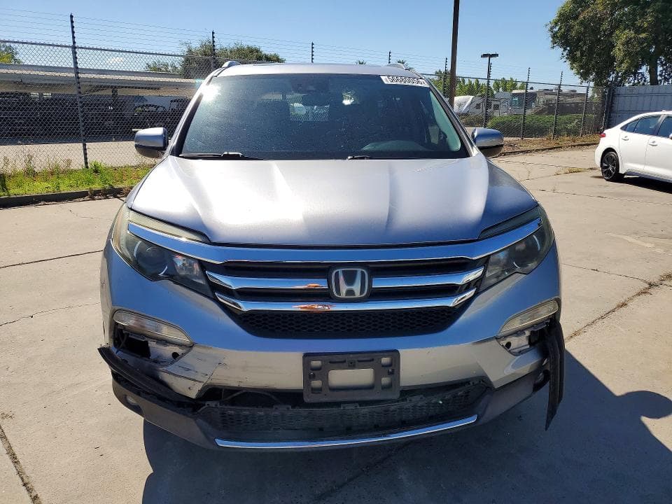 2017 HONDA PILOT ELITE 5