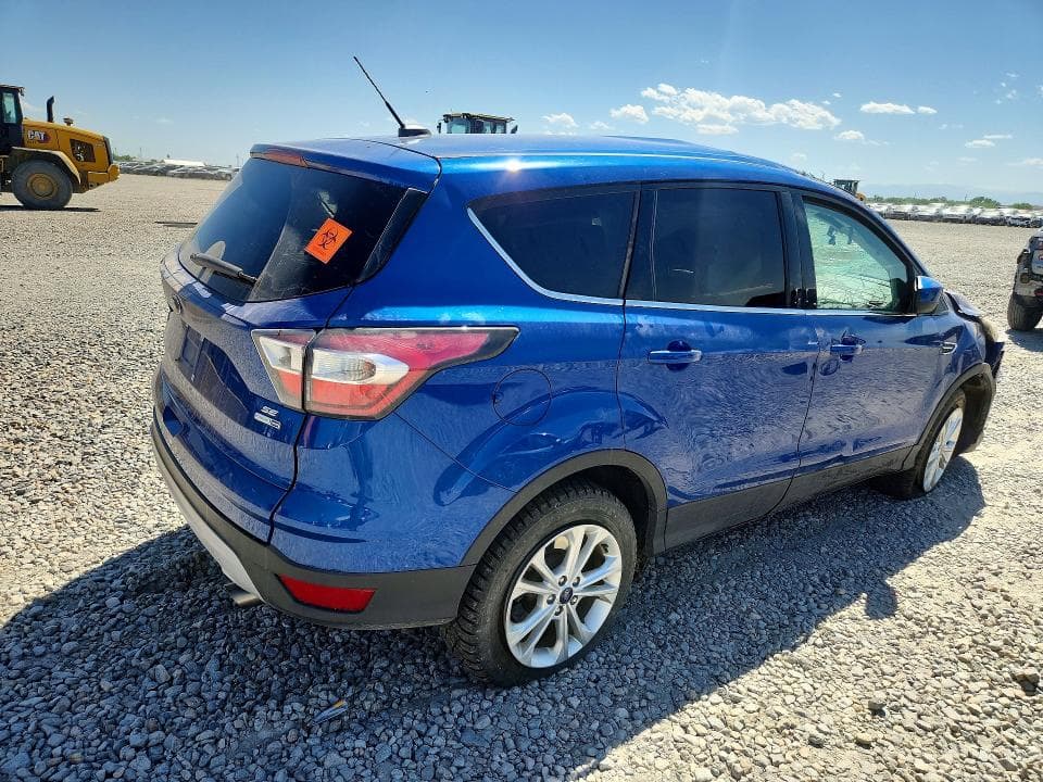 2017 FORD ESCAPE SE 3