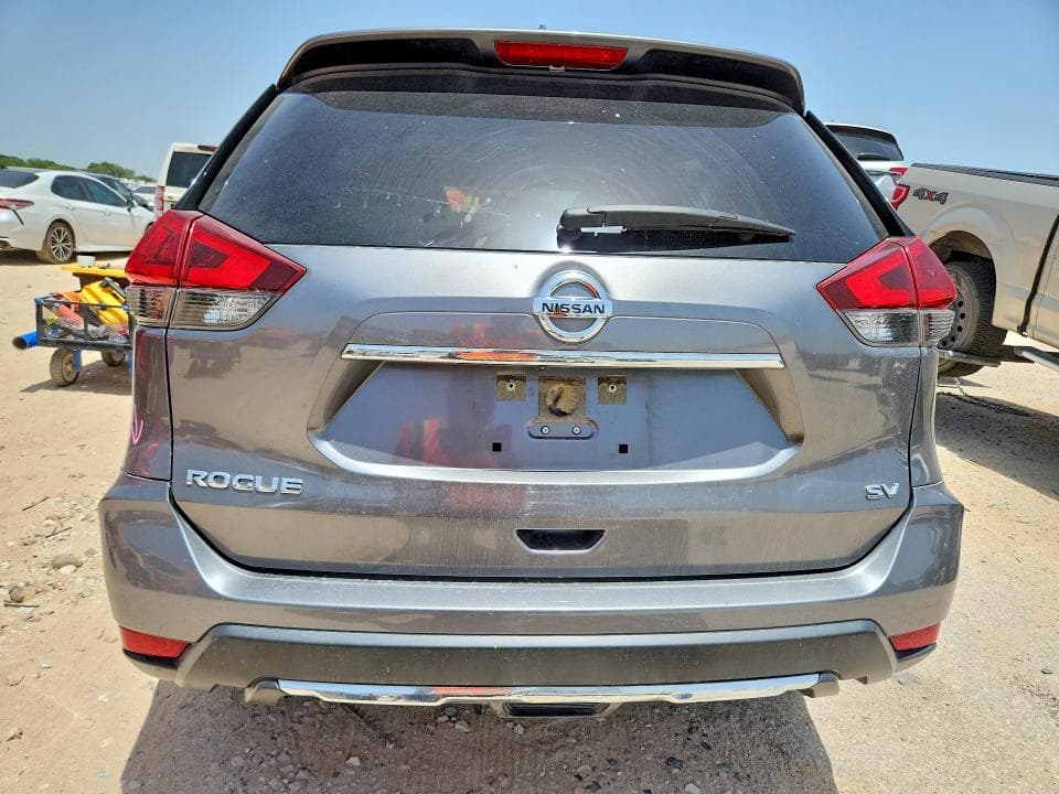 2018 NISSAN ROGUE SV 6