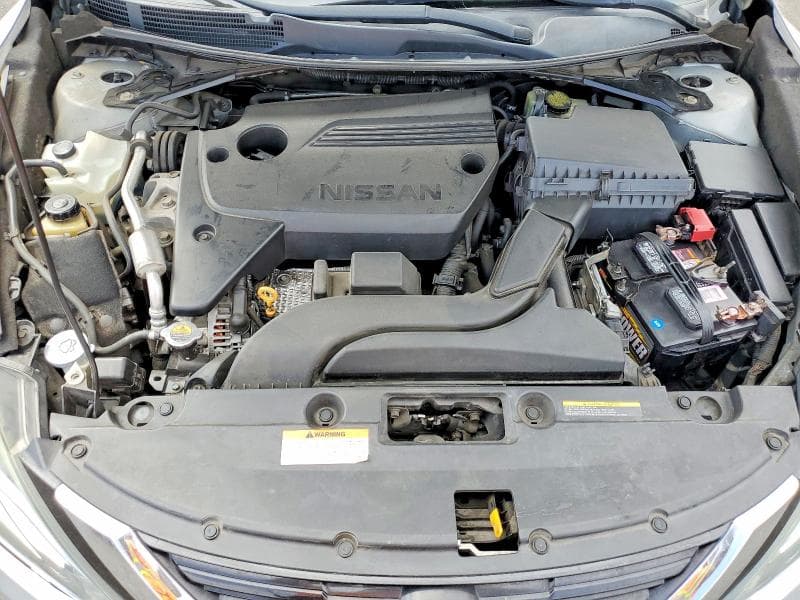 2017 NISSAN ALTIMA 11