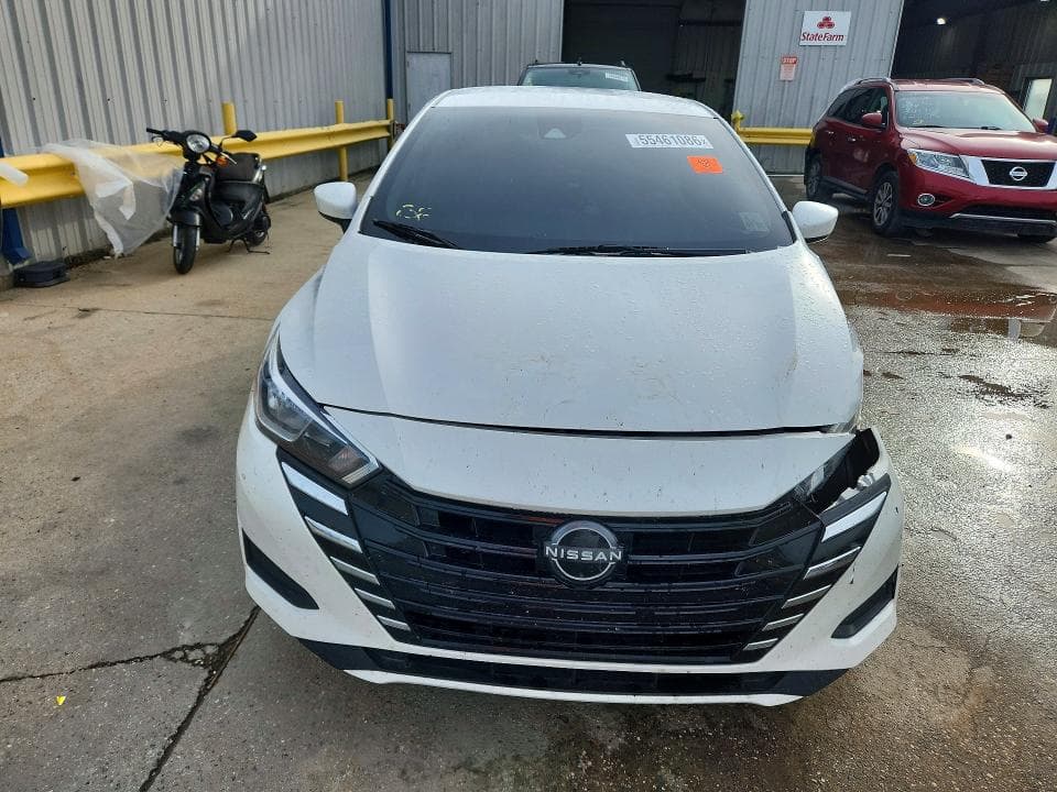 2024 NISSAN VERSA SV 5