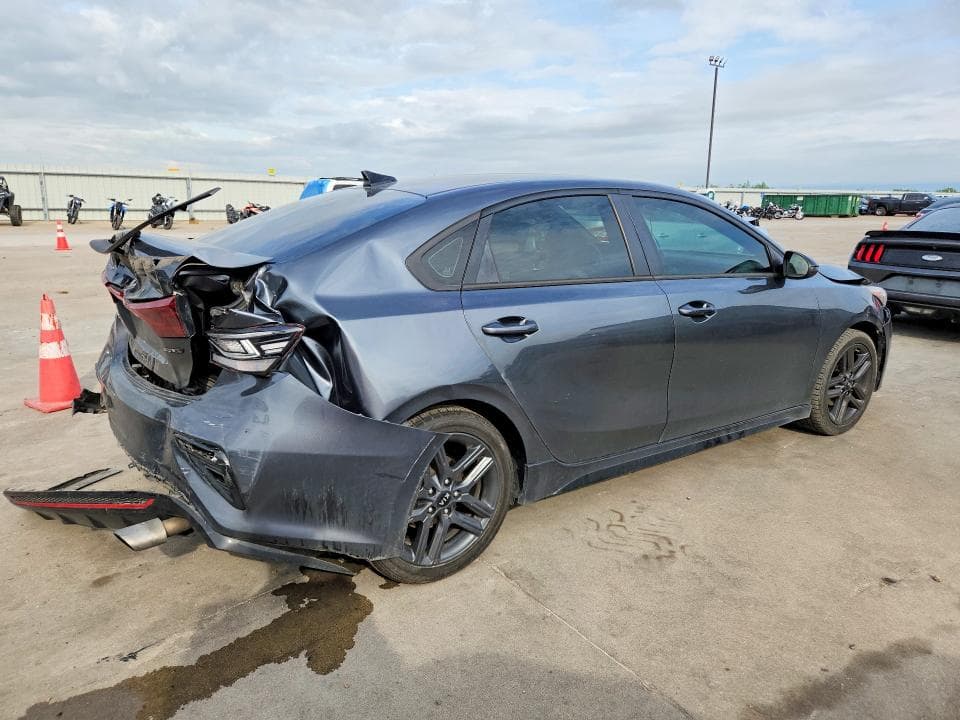 2021 KIA FORTE GT LINE 3