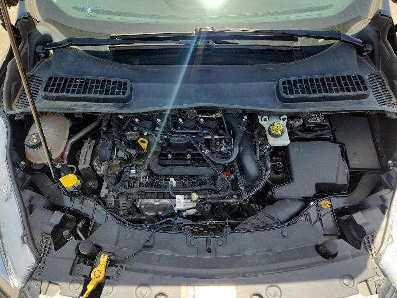 2019 FORD ESCAPE SE 11