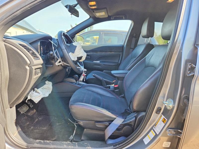 2023 MITSUBISHI RVR SE 7