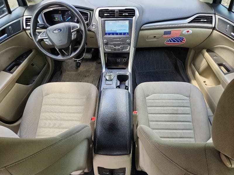 2020 FORD FUSION SE 8