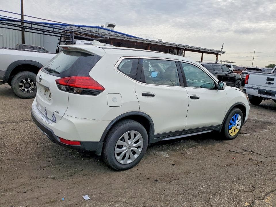 2017 NISSAN ROGUE S 3