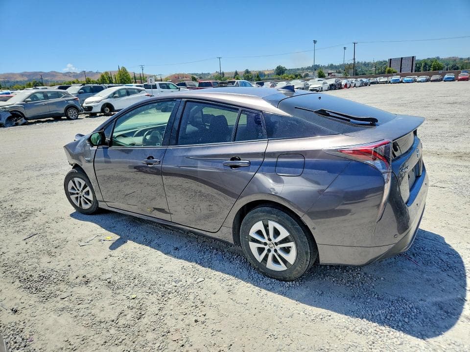 2017 TOYOTA PRIUS THREE 2