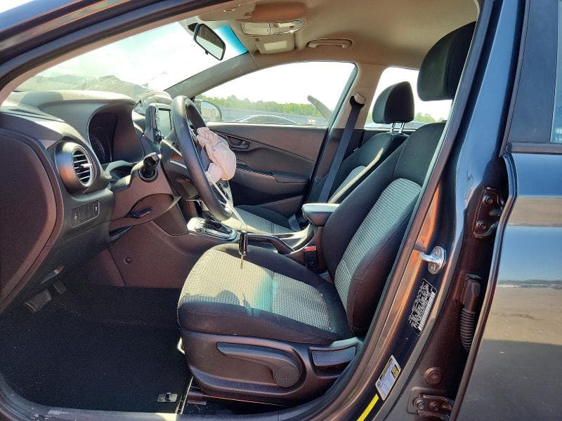 2018 HYUNDAI KONA SE 7