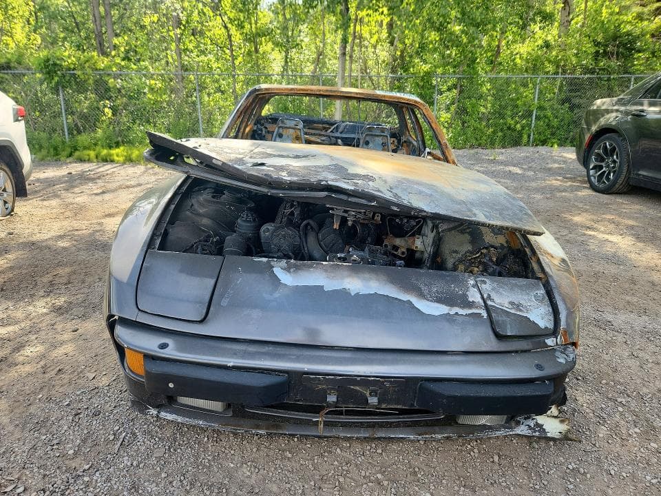 1984 PORSCHE 944 5