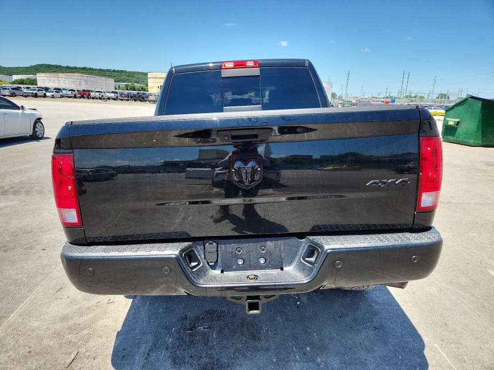 2020 RAM 1500 CLASSIC WARLOCK 6