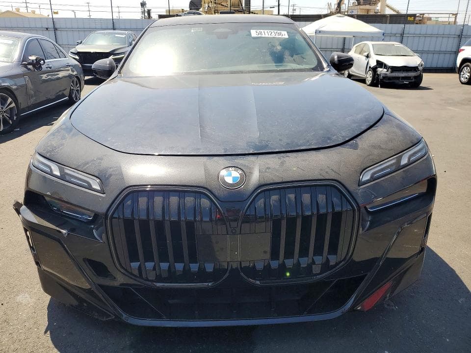 2026 BMW 740 I 5