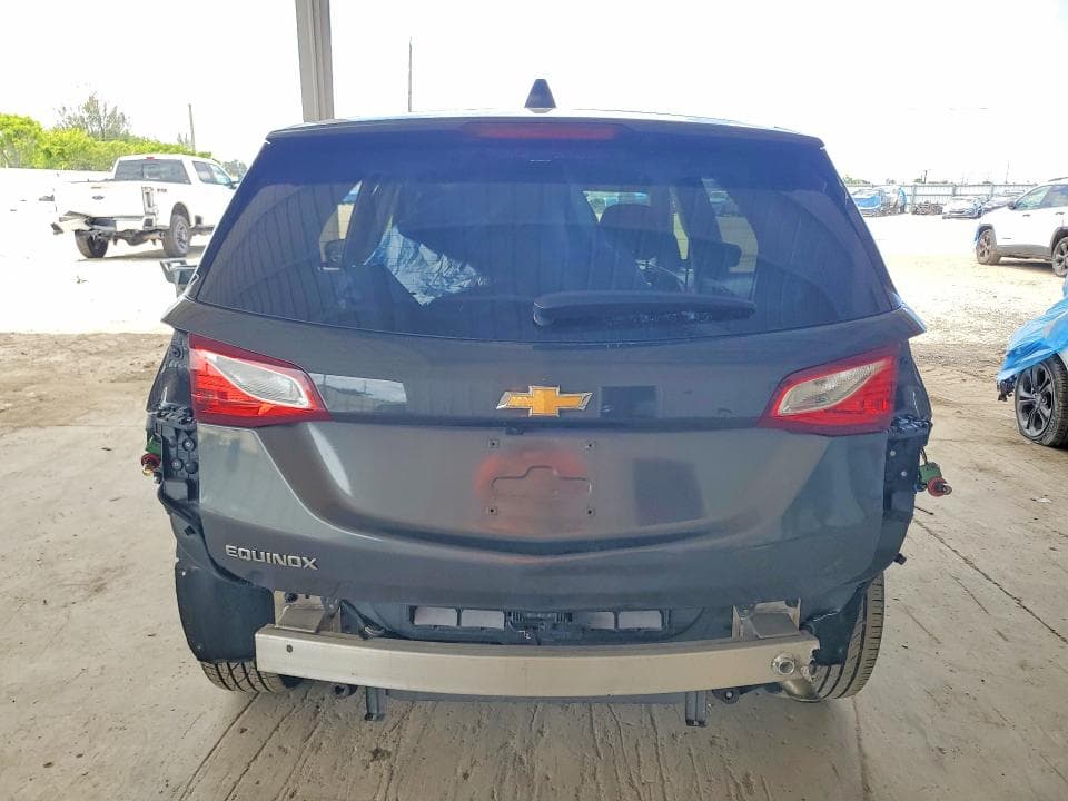 2020 CHEVROLET EQUINOX LS 6