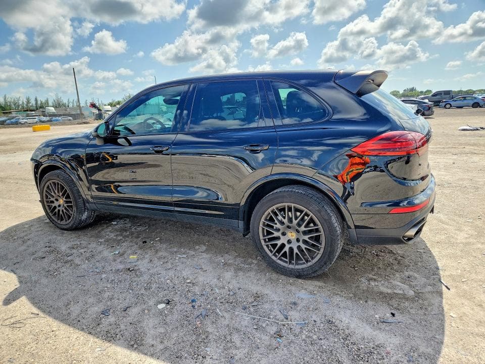 2018 PORSCHE CAYENNE 2