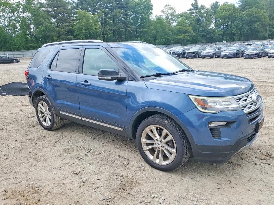 2018 FORD EXPLORER XLT 4