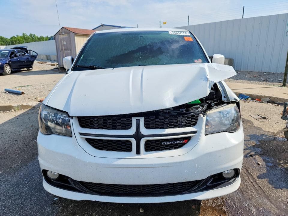 2017 DODGE GRAND CARAVAN GT 5