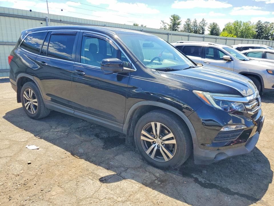 2017 HONDA PILOT EX 4