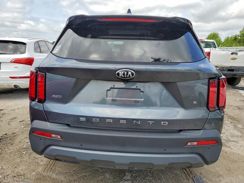 2021 KIA SORENTO S 6