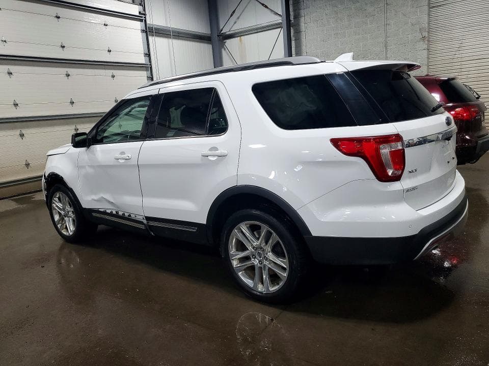 2017 FORD EXPLORER XLT 2