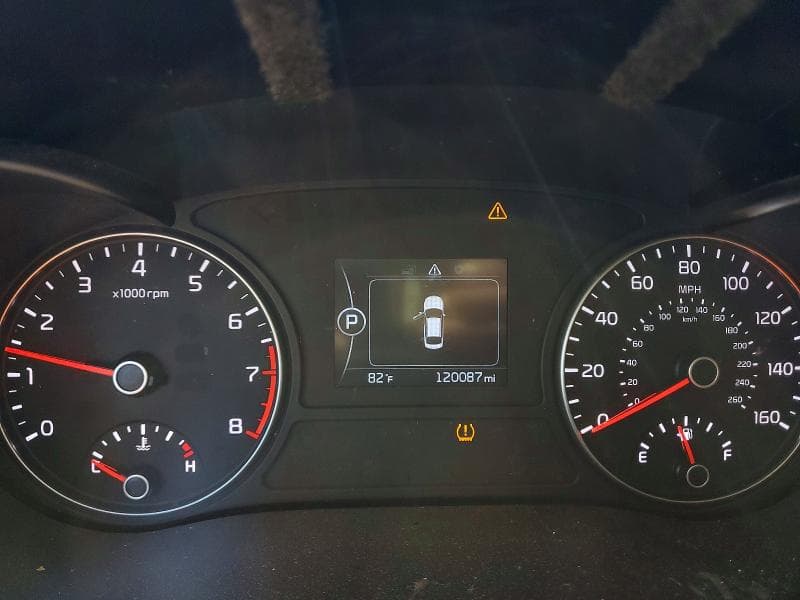 2017 KIA OPTIMA LX 9