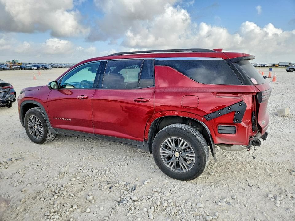 2026 CHEVROLET TRAVERSE LT 2