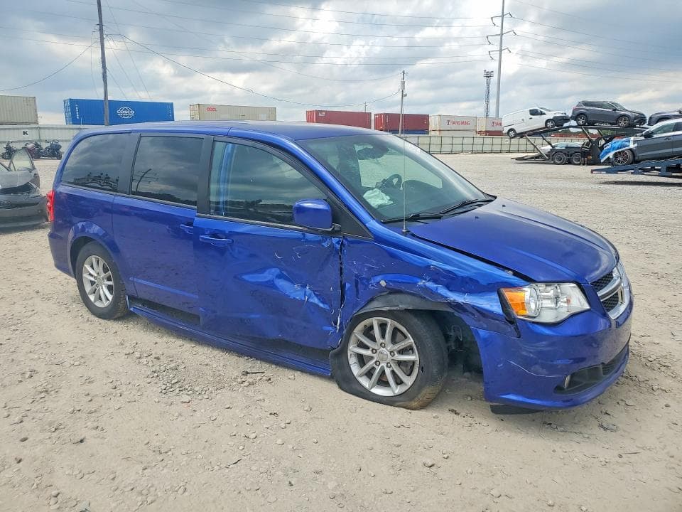 2020 DODGE GRAND CARAVAN SE 4