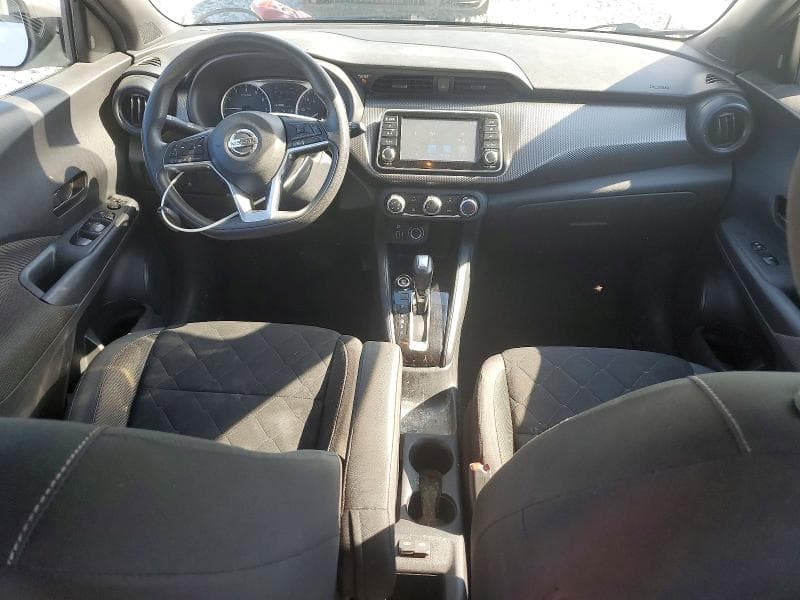 2020 NISSAN KICKS S 8