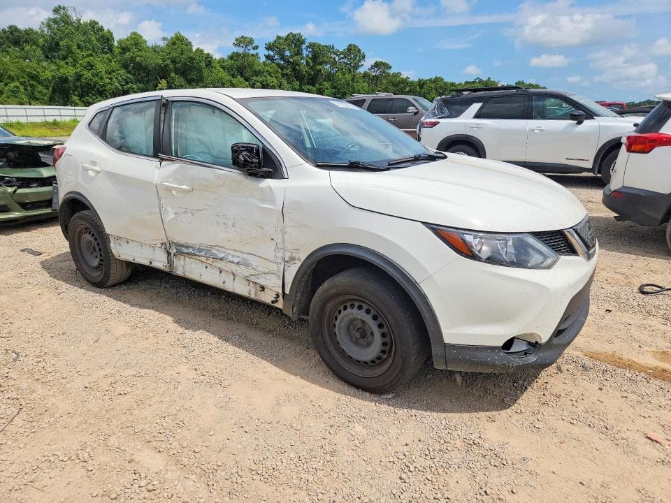 2018 NISSAN ROGUE SPORT S 4