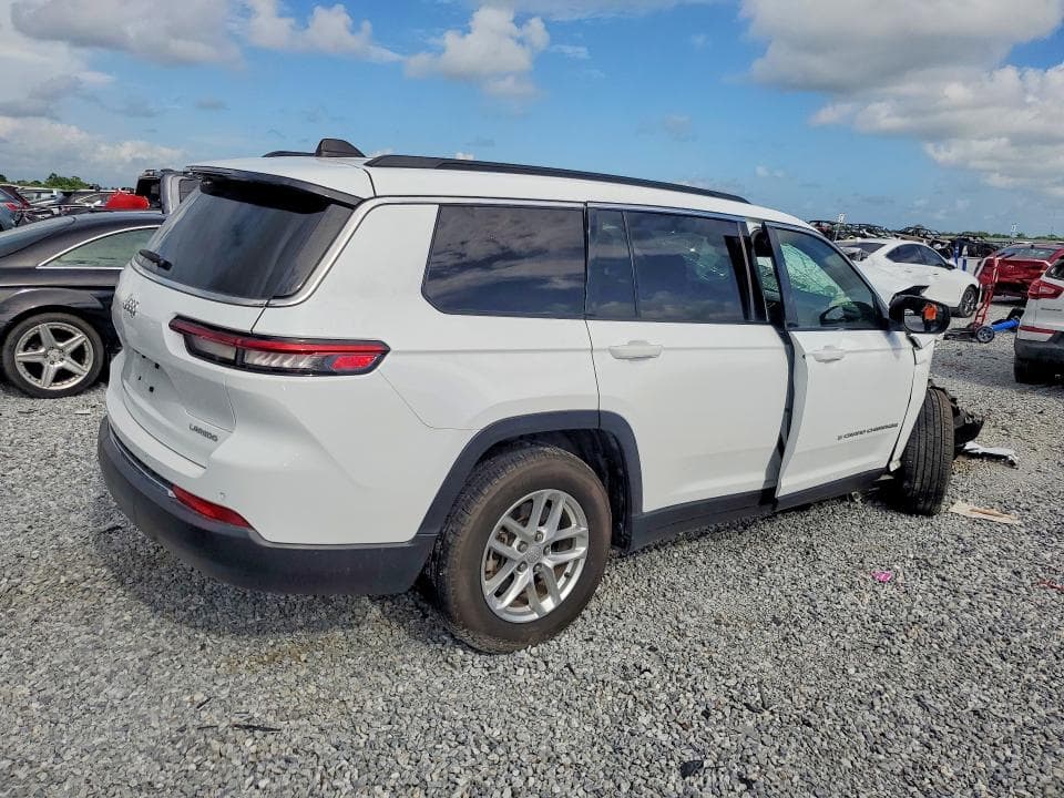 2024 JEEP CHER LARED 3