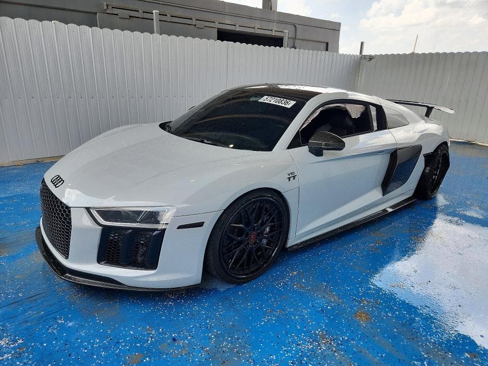 2017 AUDI R8 5.2 PLUS QUATTRO - 1
