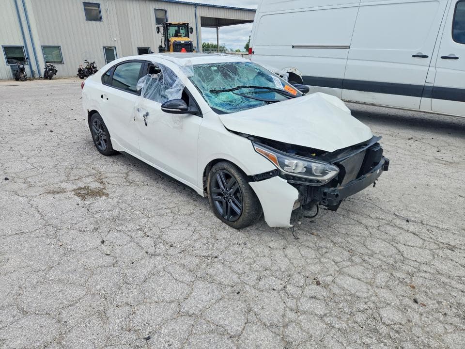 2021 KIA FORTE 4