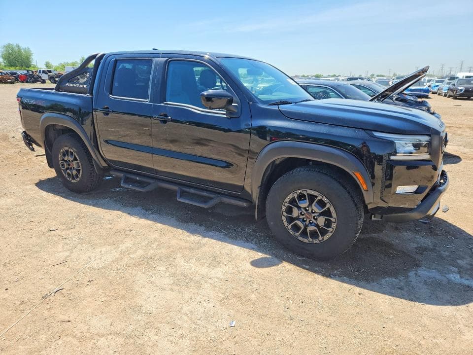 2024 NISSAN FRONTIER PRO-4X 4