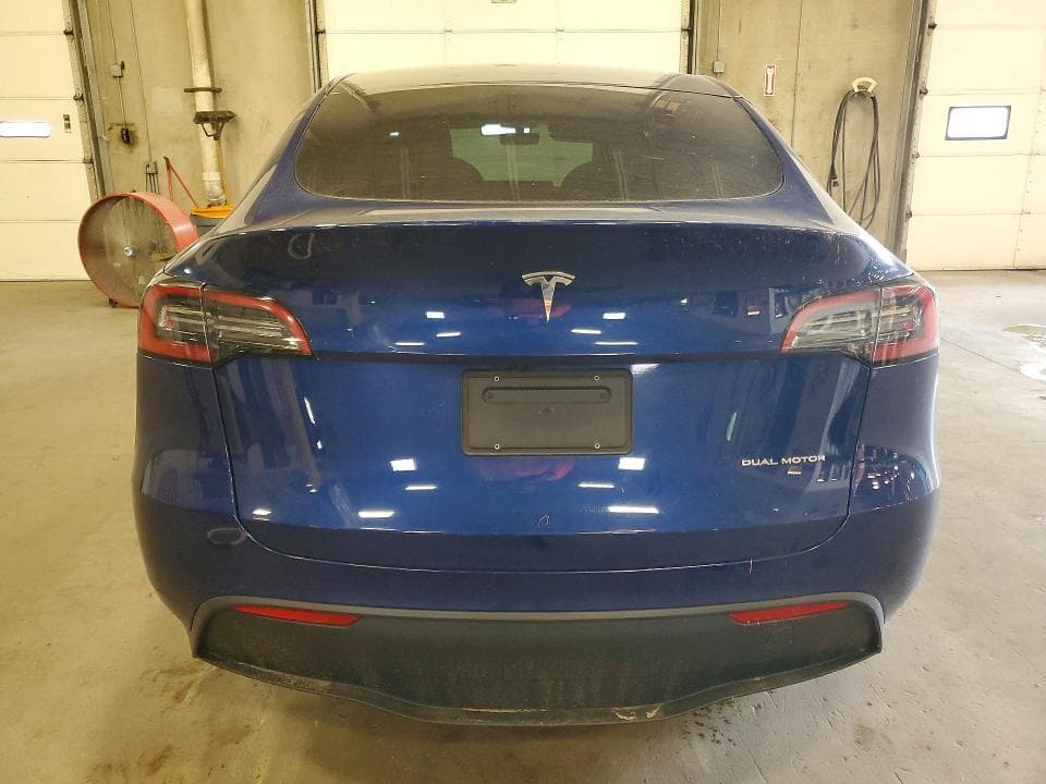 2022 TESLA MODEL Y 6