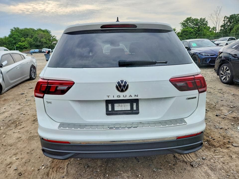 2022 VOLKSWAGEN TIGUAN SE 6