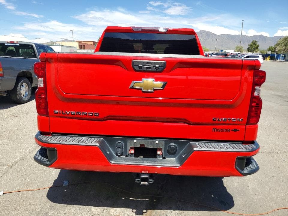 2023 CHEVROLET SILVERADO K1500 CUSTOM 6