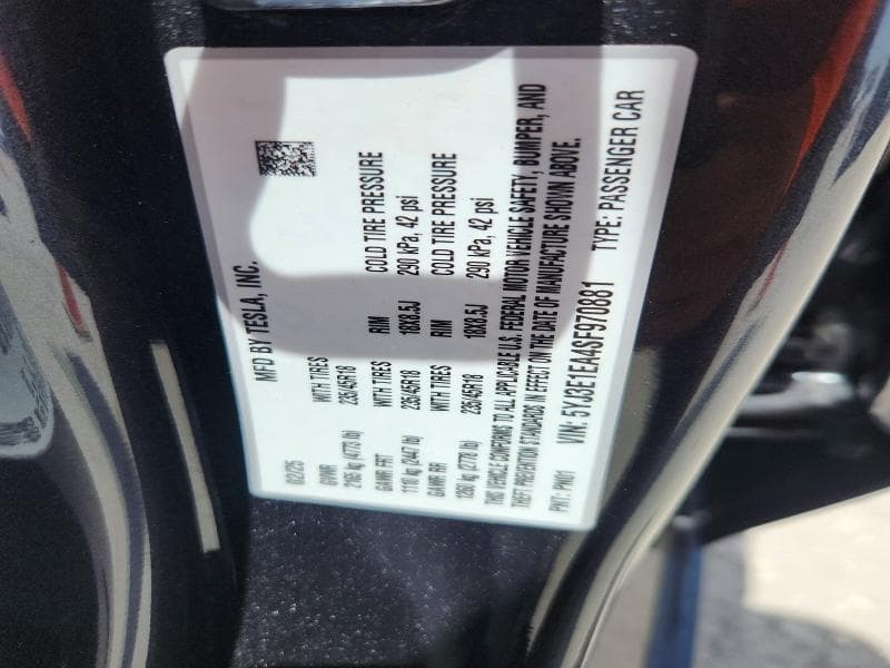 2025 TESLA MODEL 3 12